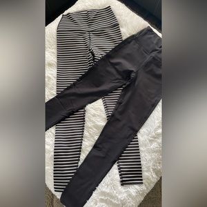 2 pair of leggings